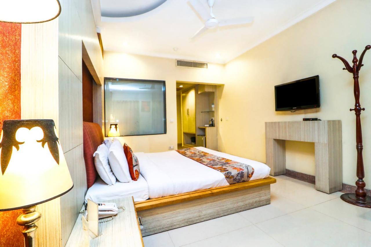 Hotel Rajshree & Spa Chandīgarh Eksteriør billede